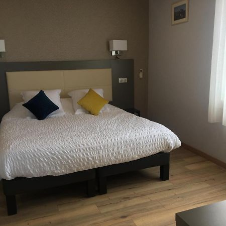 Logis Hotel Restaurant Spa Les Balcons De L'Esperance Limeuil Esterno foto