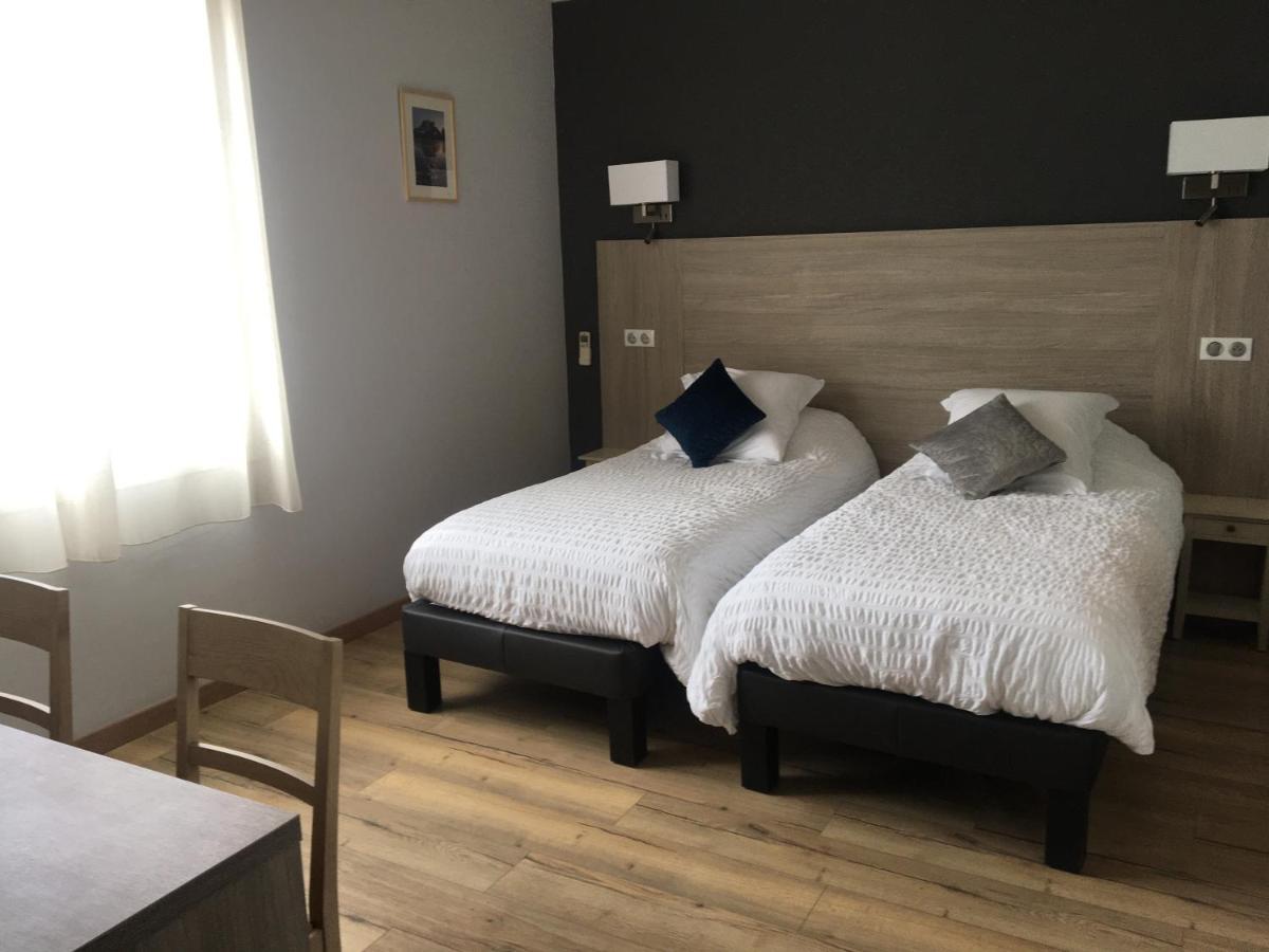 Logis Hotel Restaurant Spa Les Balcons De L'Esperance Limeuil Esterno foto
