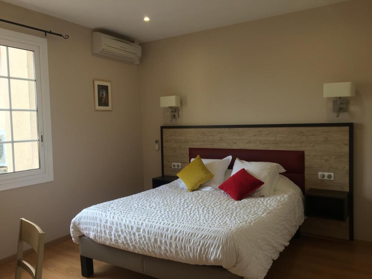 Logis Hotel Restaurant Spa Les Balcons De L'Esperance Limeuil Esterno foto